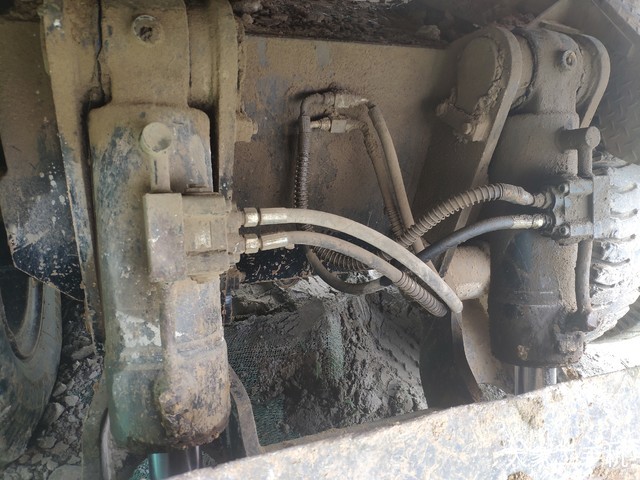 斗山 DH210W-7 挖掘机