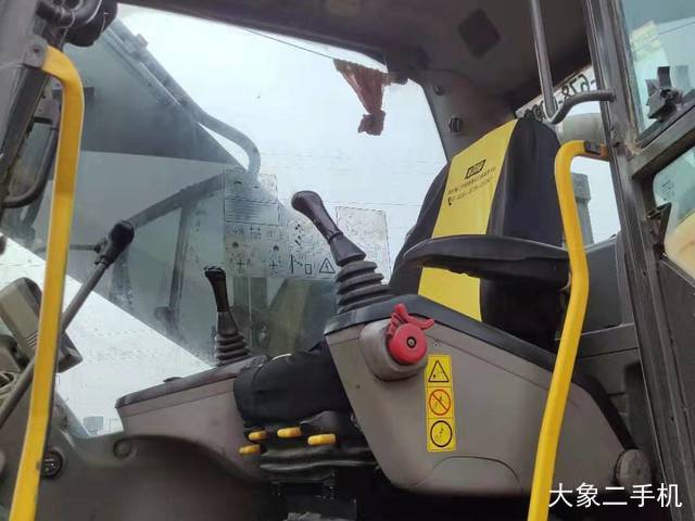 沃尔沃 EC380DL 挖掘机