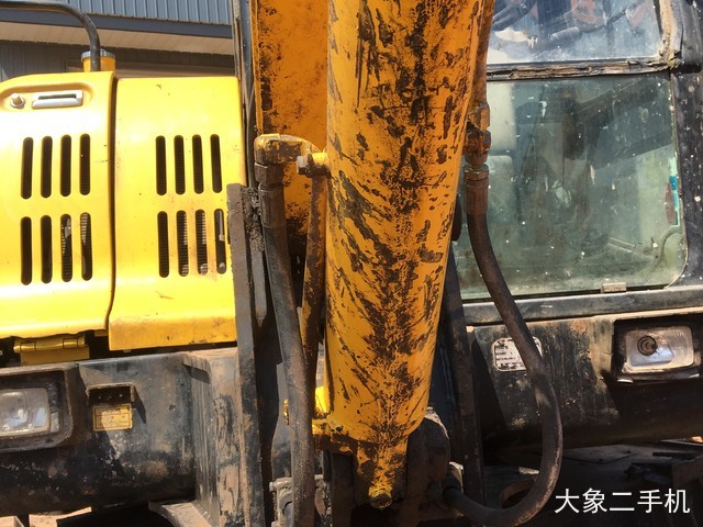 现代 R60W-7 挖掘机