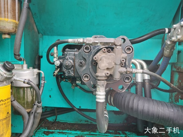 神钢 SK350LC-8 挖掘机