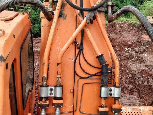 斗山 DH420LC-7 挖掘机