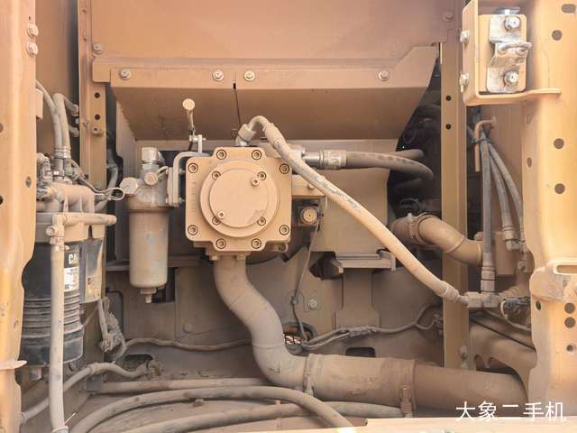 卡特彼勒 323D液压 挖掘机