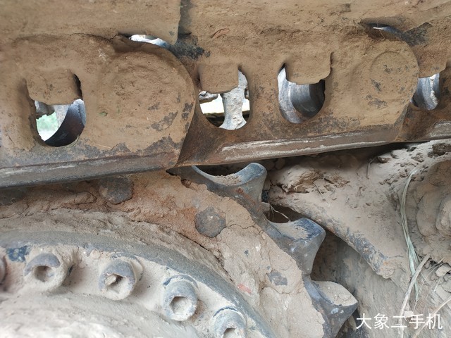 卡特彼勒 323D2L 挖掘机