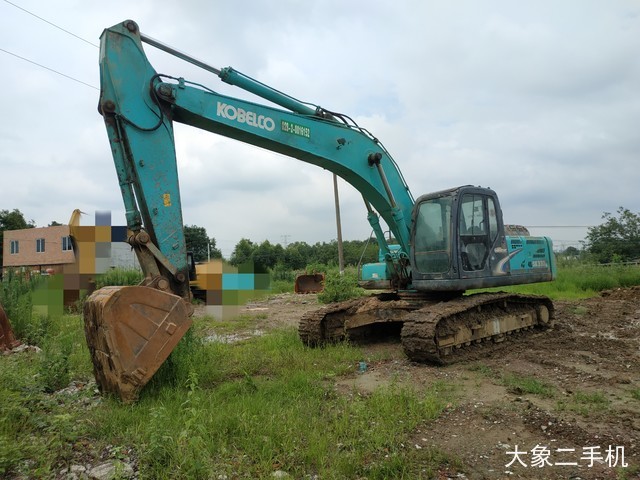 神钢 SK260LC-8 挖掘机