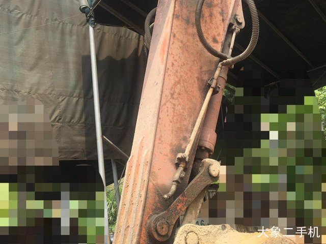 斗山 DX150LC 挖掘机