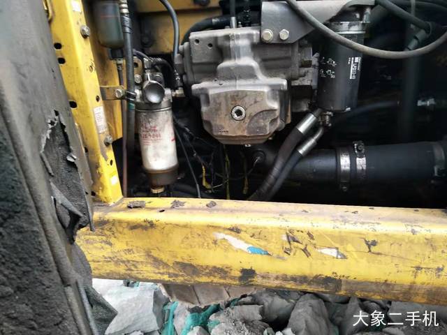 小松 PC240LC-8 挖掘机