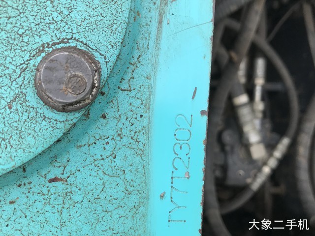 神钢 SK75-8 挖掘机