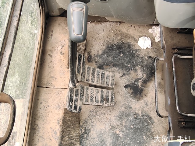 恒岳重工 HY85-8 挖掘机