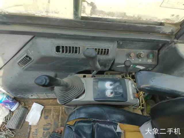 小松 PC56-7 挖掘机