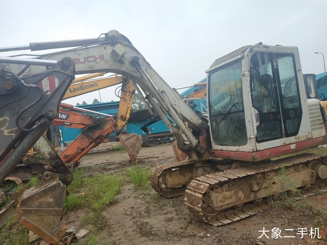 江淮重工 CPCD60H 挖掘机