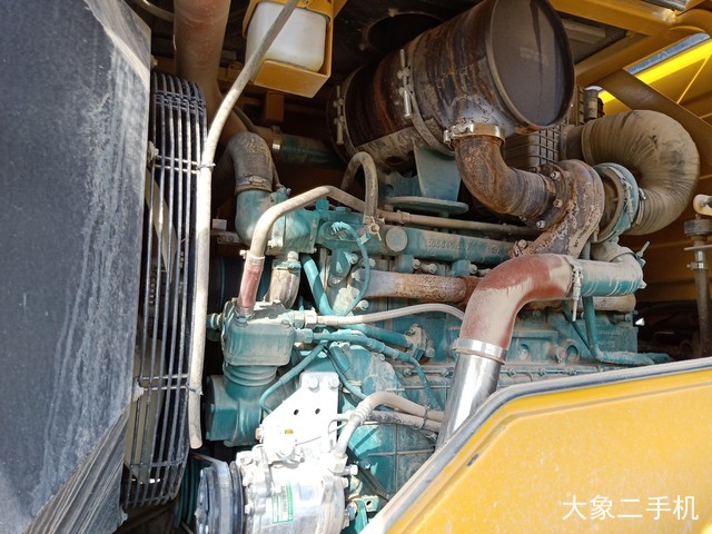 山东临工 L955F 装载机