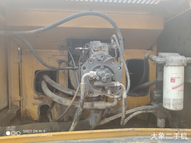 徐工 XE470C 挖掘机