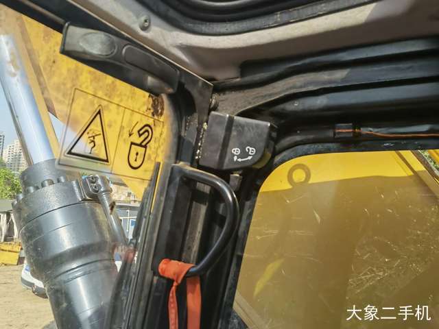 三一重工 SY245H 挖掘机