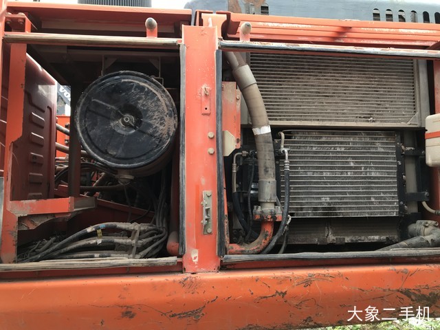 斗山 DH215-9E 挖掘机