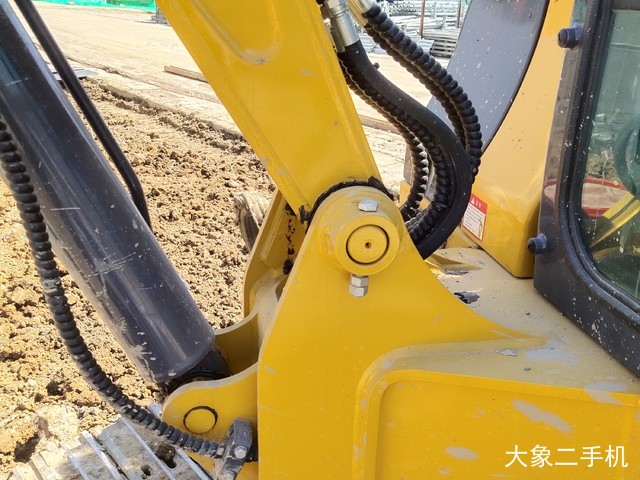 徐工 XE60D 挖掘机