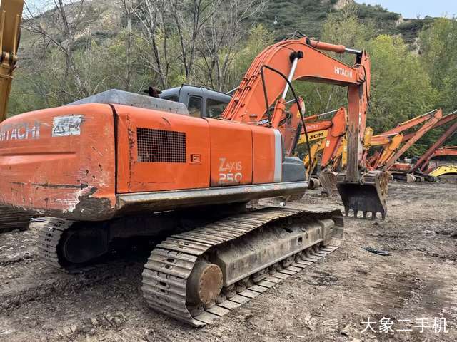 日立 EX240-3 挖掘机