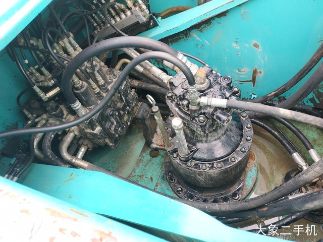 神钢 SK260LC-8 挖掘机