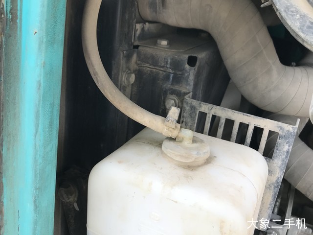 神钢 SK75-8 挖掘机