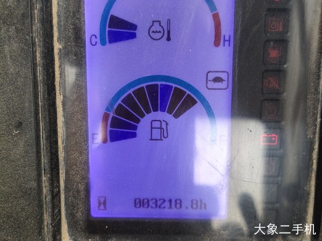 柳工 CLG906D 挖掘机