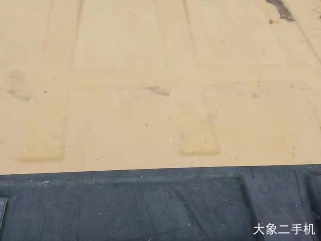 小松 PC220-8 挖掘机