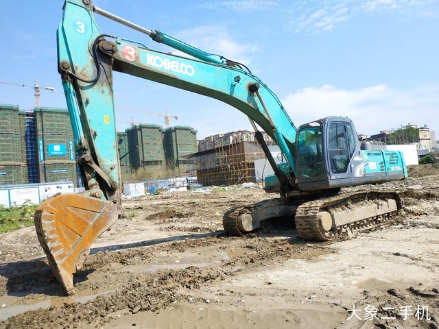 神钢 SK350LC-8 挖掘机