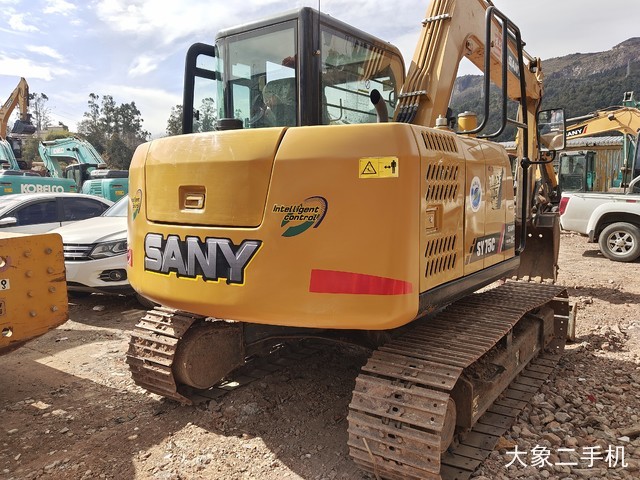 三一重工 SY75C 挖掘机