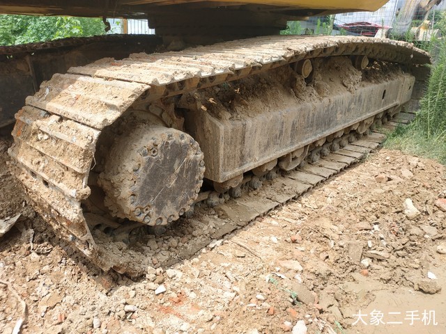 小松 PC210-8 挖掘机