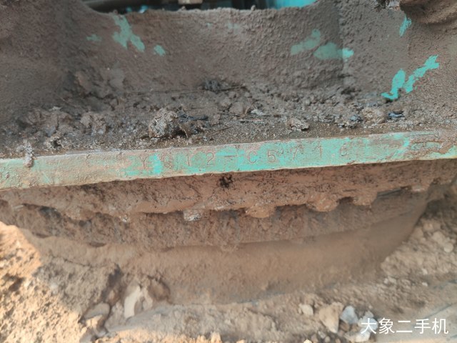 神钢 SK210LC-8 挖掘机