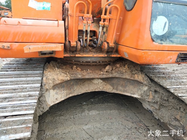 斗山 DH215-9 挖掘机