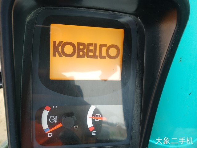 神钢 SK260LC-8 挖掘机