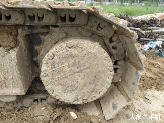 小松 PC240LC-8M0 挖掘机