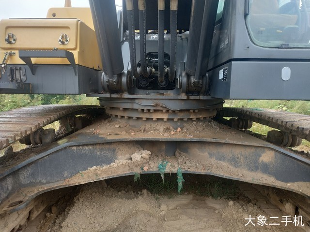 沃尔沃 EC380DL 挖掘机