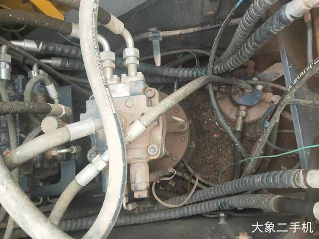 徐工 XE135D 挖掘机