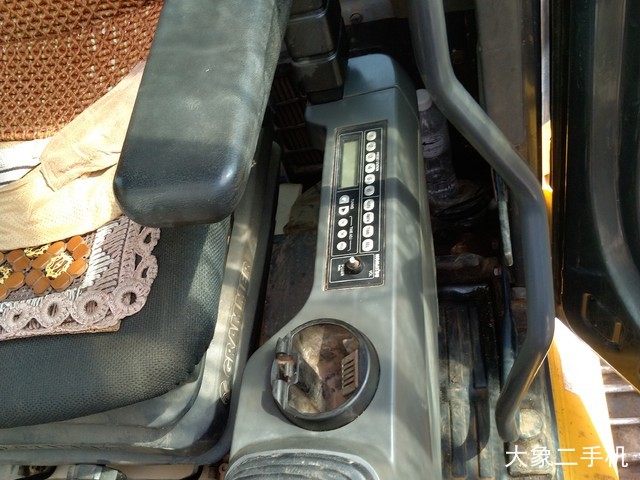 小松 PC240LC-8 挖掘机