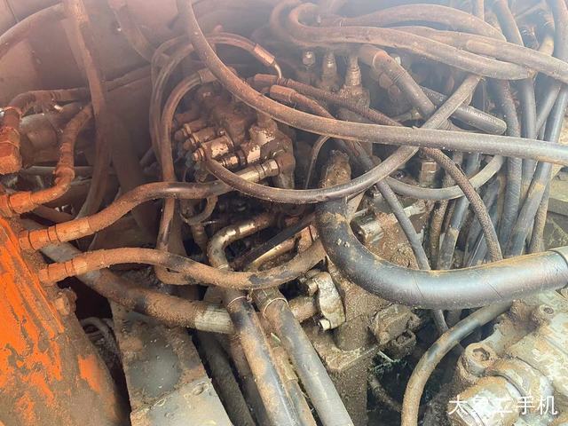 日立 EX200-3 挖掘机