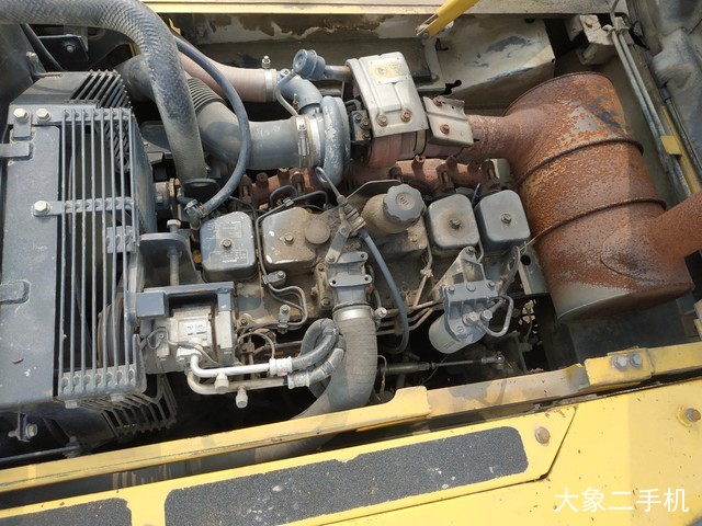 小松 PC270-7 挖掘机