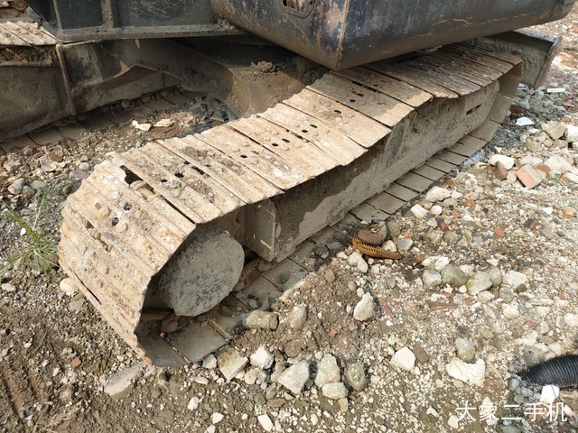 现代 R60-7 挖掘机