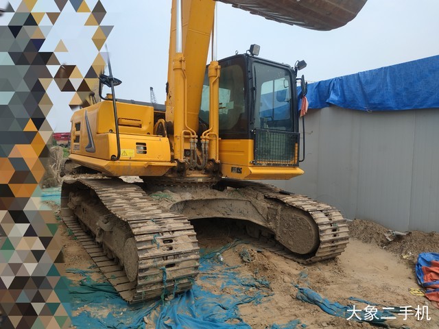 龙工 LG6245E 挖掘机