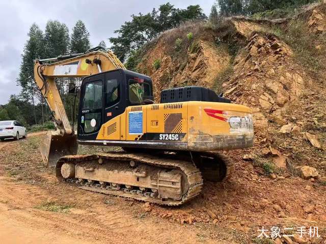 三一重工 SY205C-9 挖掘机