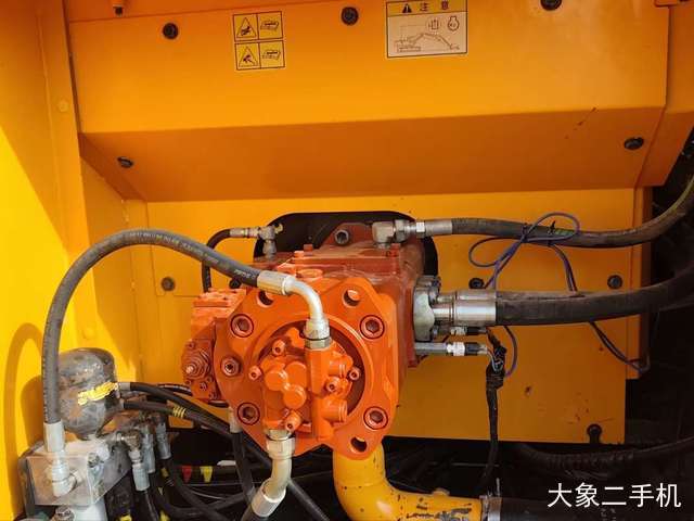 现代 275LVS 挖掘机