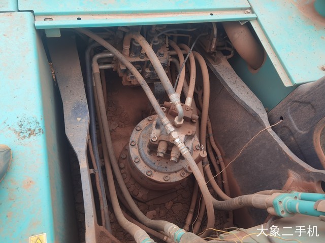 神钢 SK350LC-8 挖掘机