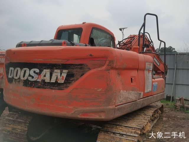 斗山 DH130LC-V 挖掘机