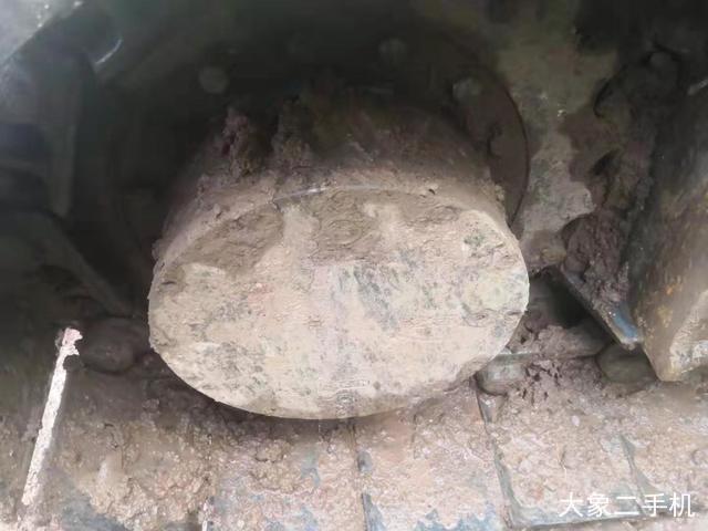 徐工 XE135D 挖掘机