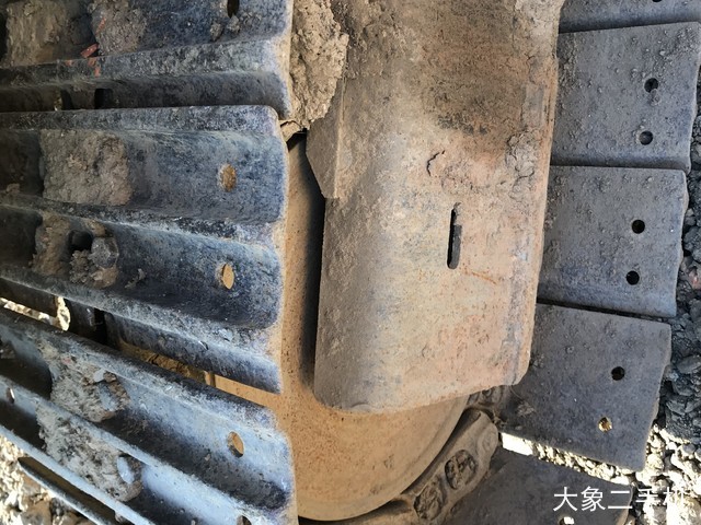 神钢 SK75-8 挖掘机