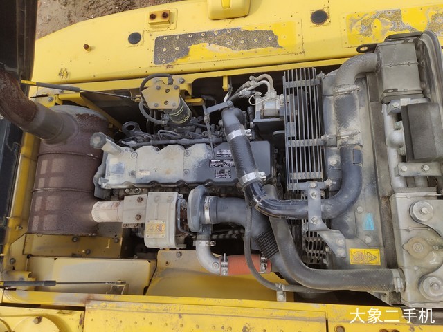 小松 PC200-8N1 挖掘机