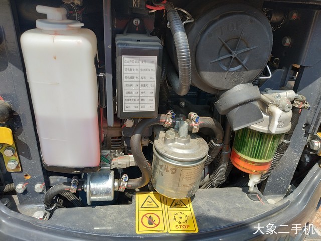 徐工 XE15 挖掘机