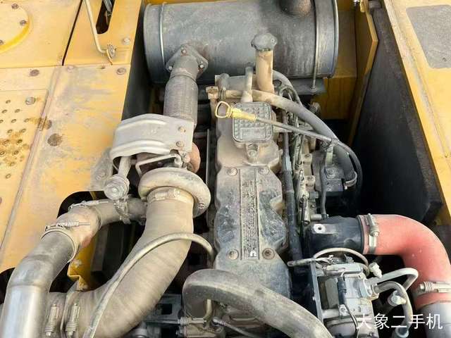 徐工 XE200D 挖掘机