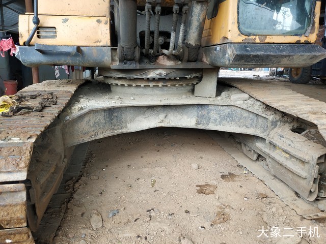 三一重工 SY305C-9 挖掘机