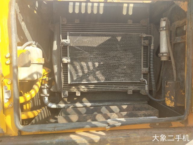 三一重工 SY215C-8 挖掘机