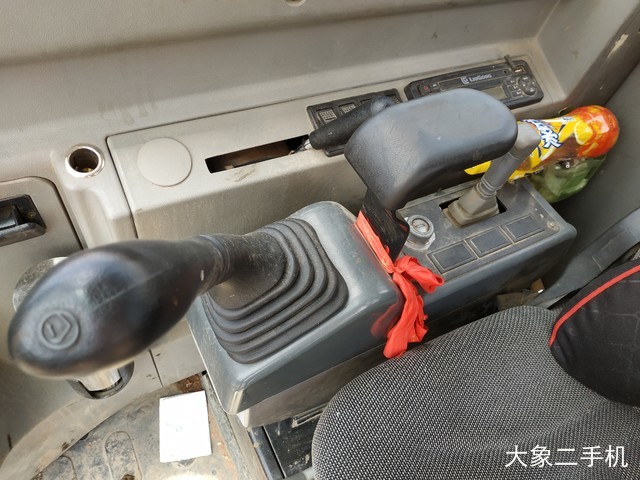 柳工 CLG906D 挖掘机